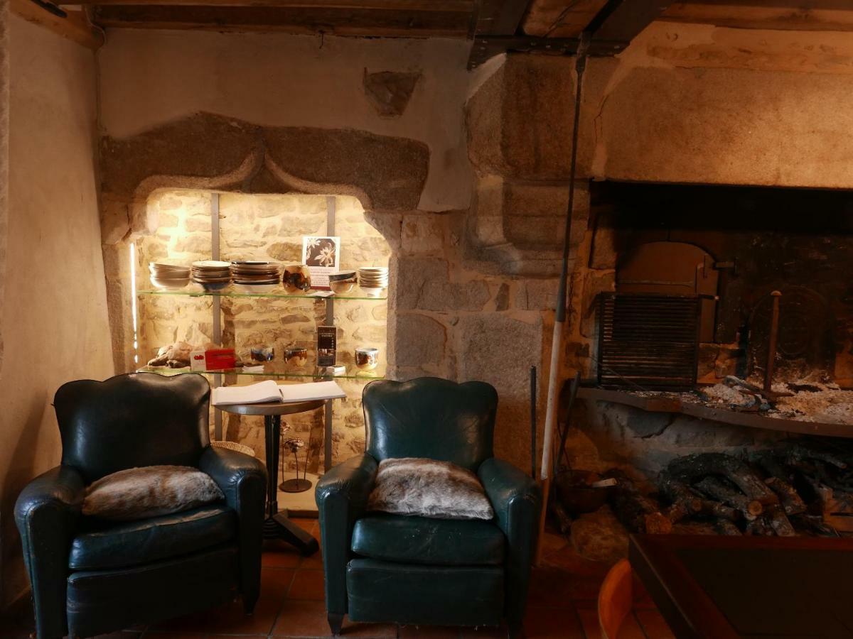 مبيت وإفطار La Lande-de-Goult La Cage Aux Oiseaux المظهر الخارجي الصورة